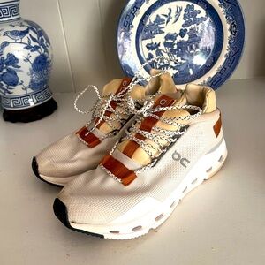 GUC on cloud cloudnova white/pecan